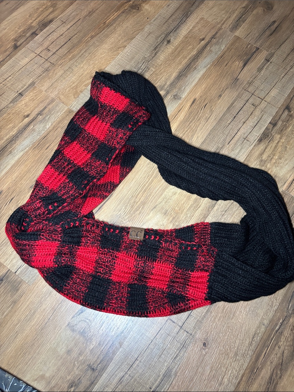 CC Boutique Red and Black Plaid Knit Scarf